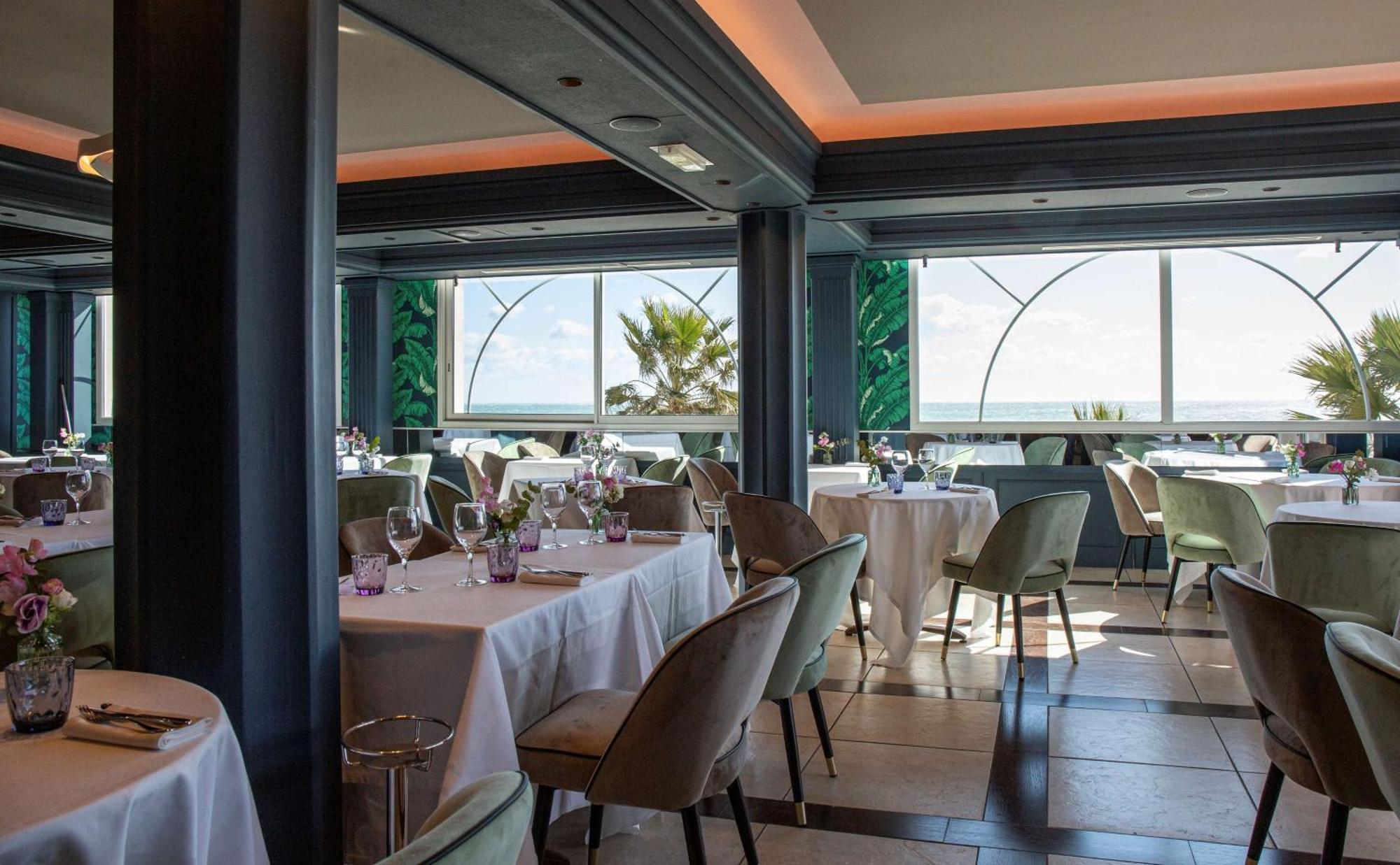 Grand Les Flamants Roses Thalasso & 4*